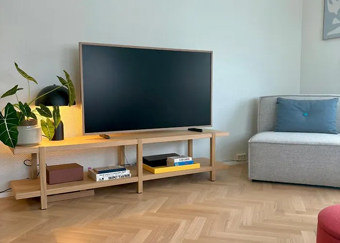 Sjarmerende I Tomannsbolig Apartamento *